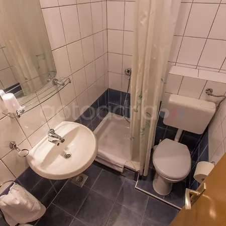 Apartment City Center Studio Milla *